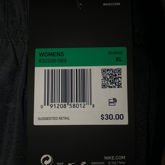 Women’s Nike Dry Fit running shorts - Picture 3 of 3